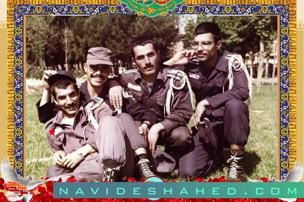 نفر اول از چپ شهید محمدتقی خیمه
