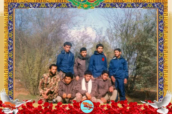 ردیف ایستاده نفر دوم از راست شهید علیرضا مقدسی